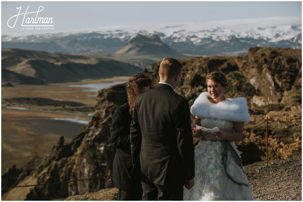 Epic Iceland Wedding Ceremony _0066