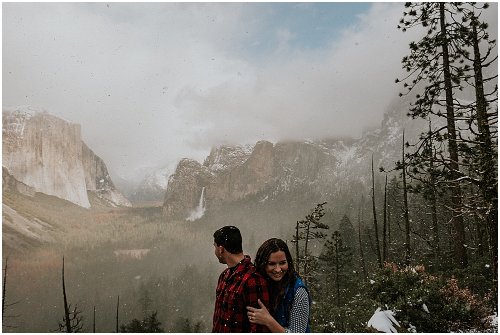 Yosemite winter wedding 