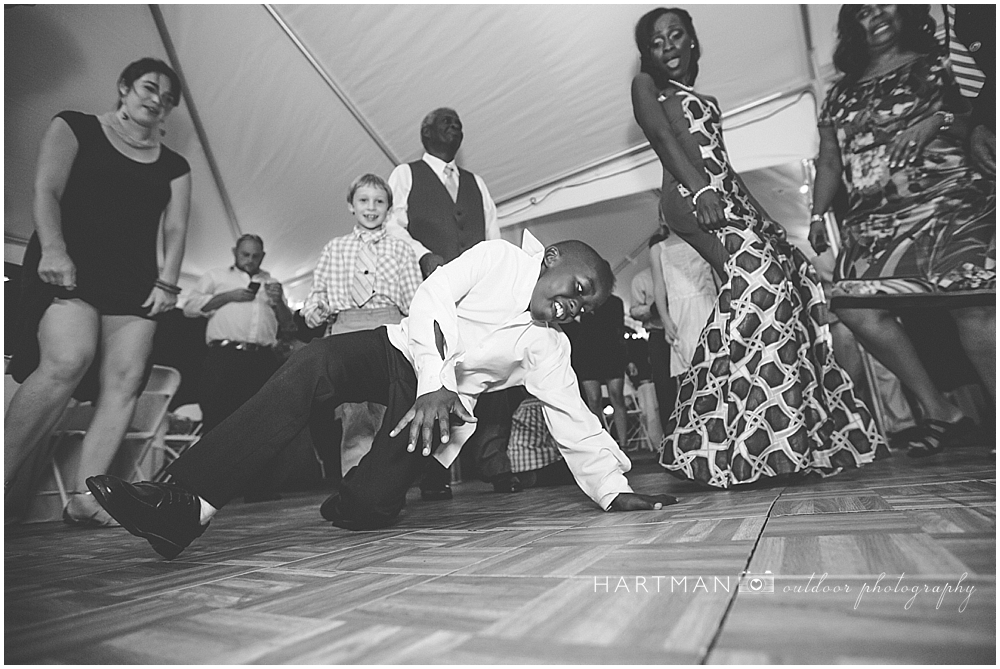 African Wedding Dancing