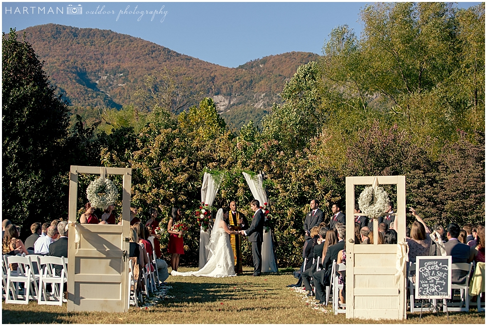 Lake Lure Inn Bride Groom 10573