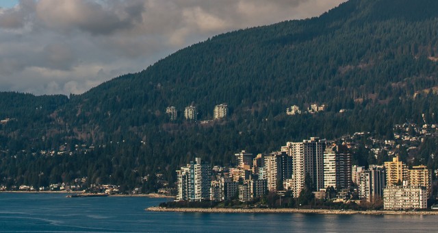 Vancouver, British Columbia Guide | Honeymoon & Wedding Destination