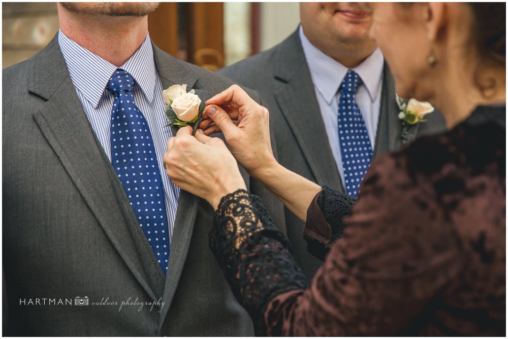 Saxapahaw Boutonniere 000028
