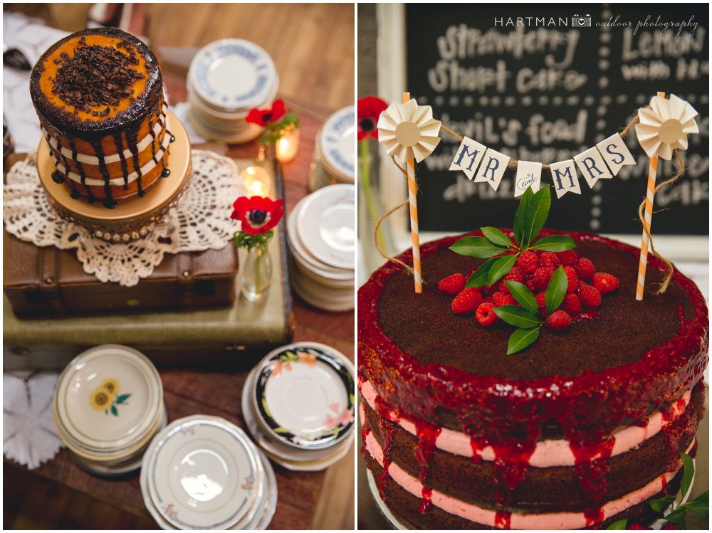 Haw River Ballroom Cake Stand 000066