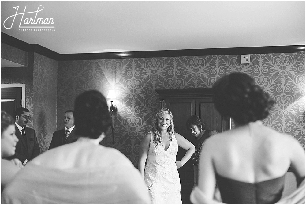 Morton Arboretum bride getting ready