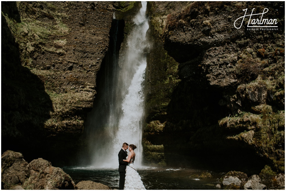 Iceland Waterfall Wedding Skogafoss_0029