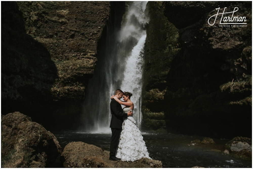 Iceland Waterfall Wedding Skogafoss_0031