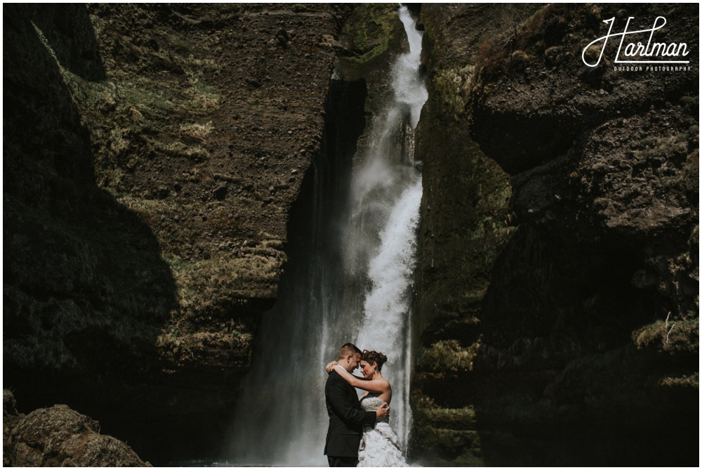 Iceland Waterfall Wedding Skogafoss_0032