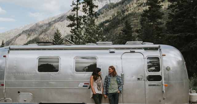 Gabi + Brandon |Airstream Session in Leavenworth, WA