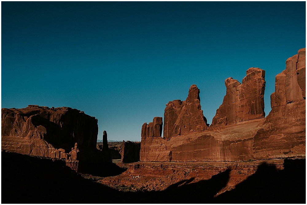 Elopement photographer Moab