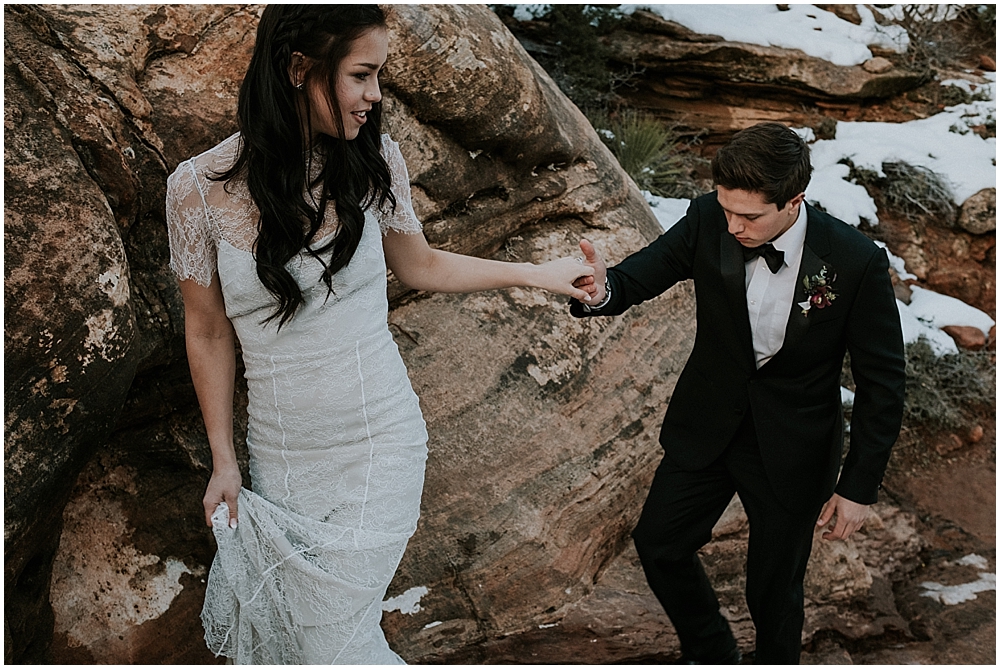 Elopement in Zion National Park 