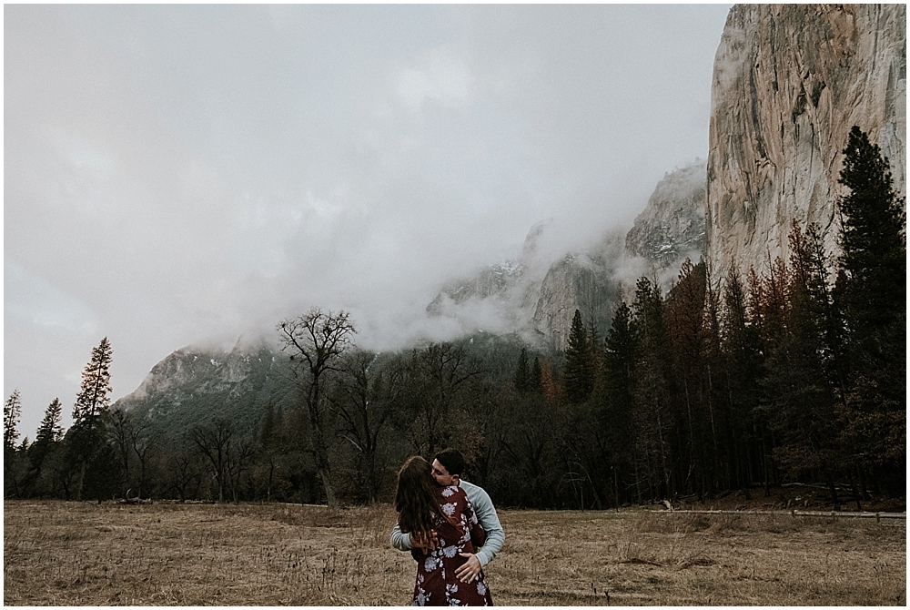 elopement in Yosemite Valley 