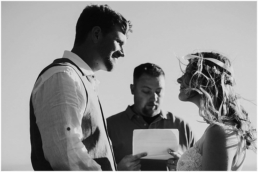 Hawksbill mountain elopement