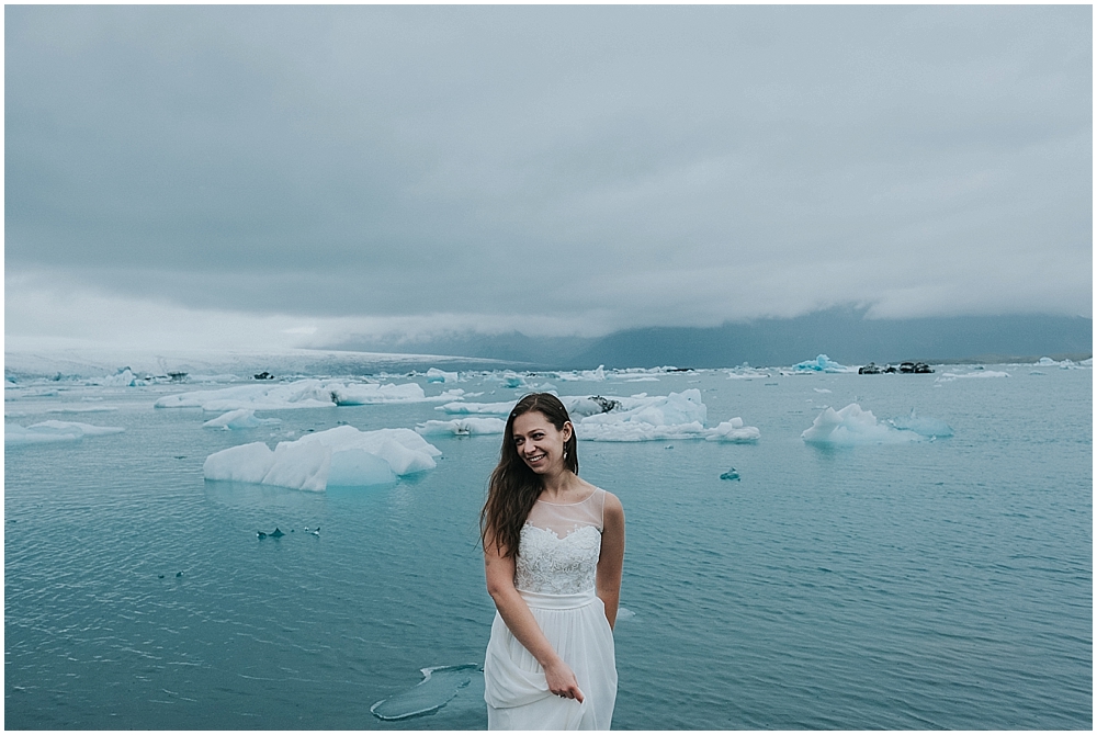 Iceland winter wedding 