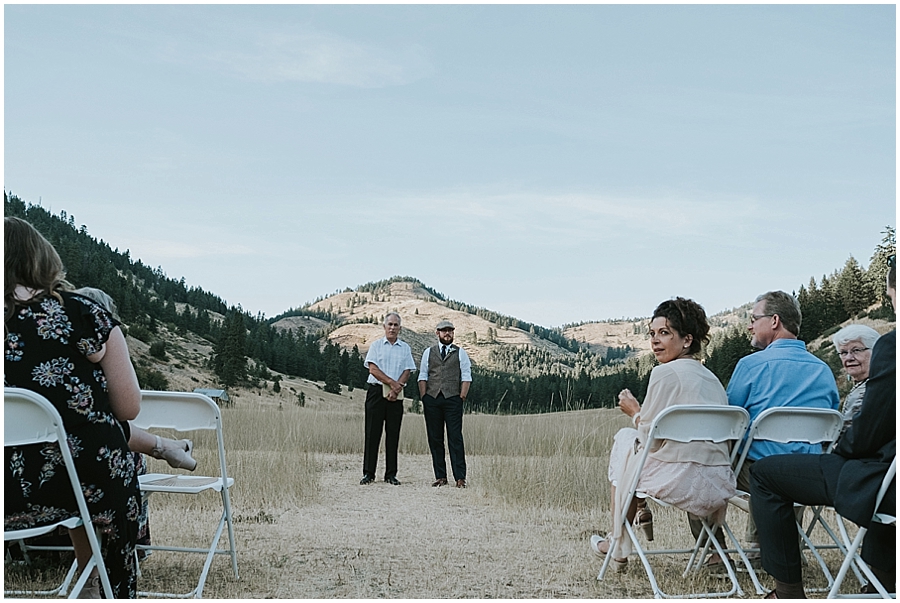 Methow valley outdoor wedding 