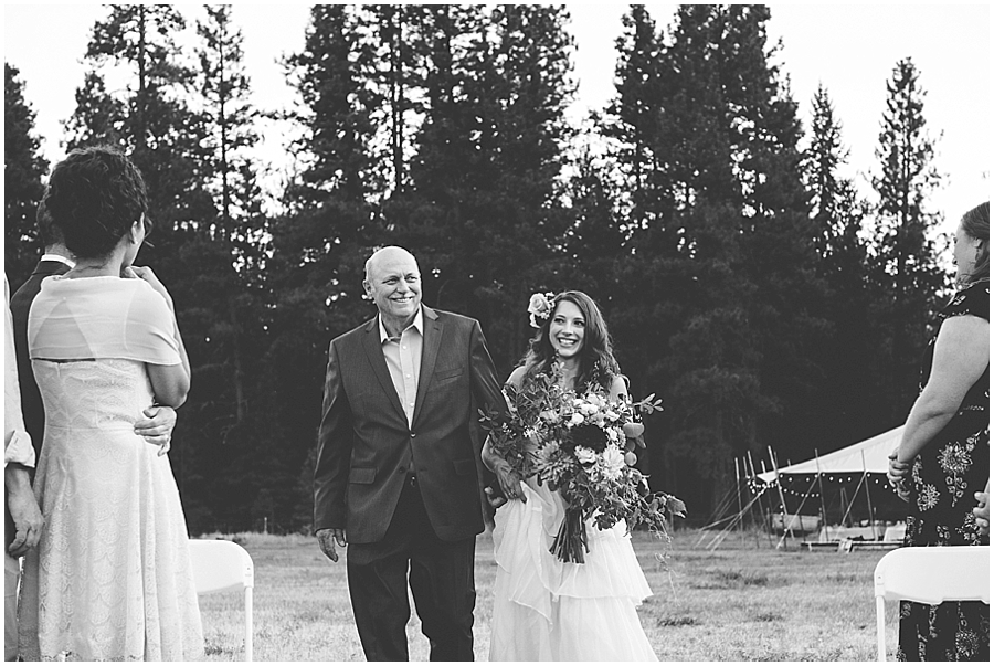 Skalitude retreat outdoor wedding 