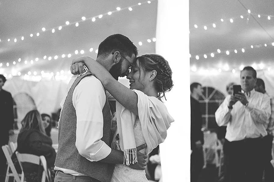 artistic Asheville wedding photography moment based Asheville Wedding Photographer