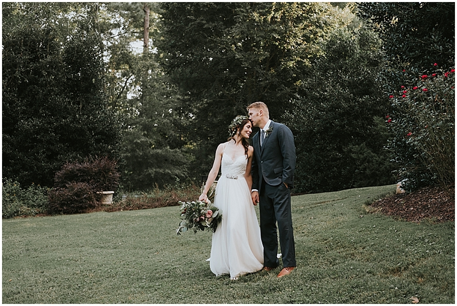 Raleigh NC genuine wedding photographer 