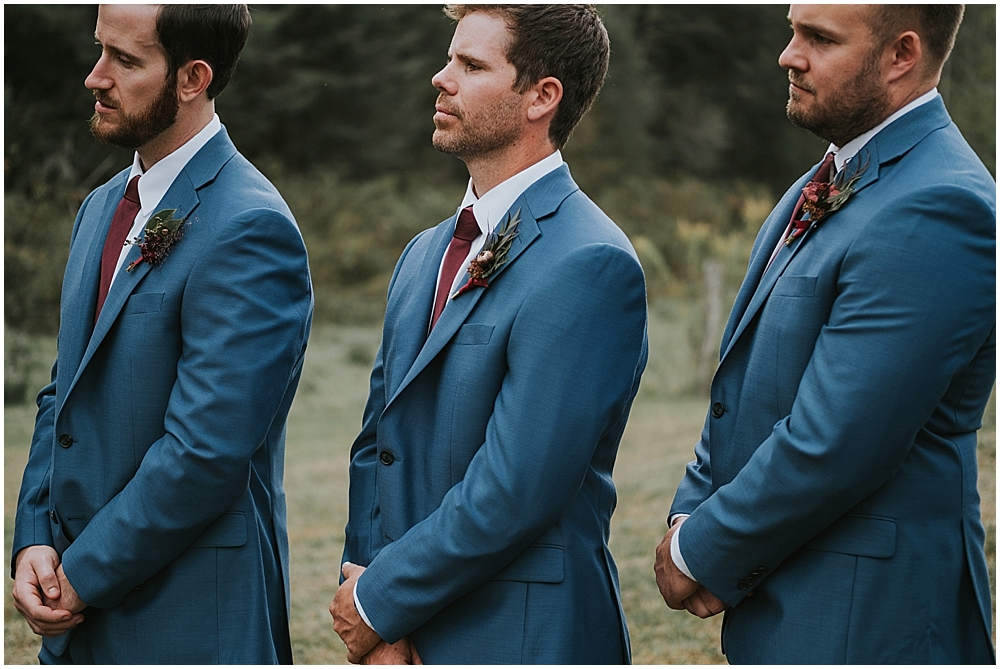 Autumn wedding ceremony in Asheville north carolina mountains 