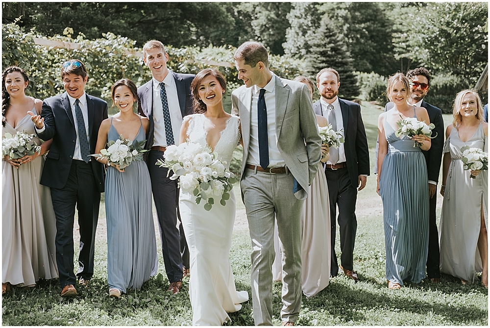 wedding photographer The Vineyards at Bettys Creek 