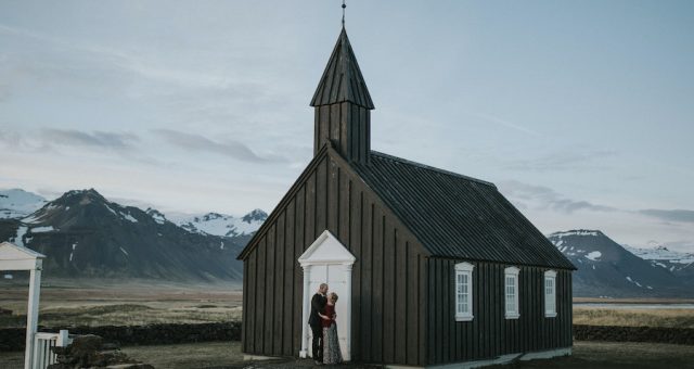 Hotel Budir Wedding Ceremony Guide | Little Black Church | Iceland Wedding Venues