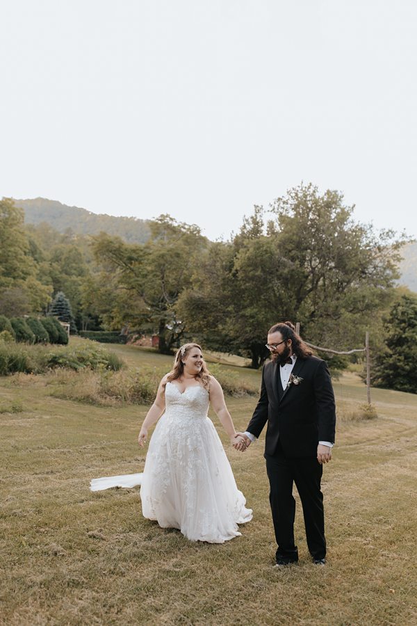 candid wedding photographer asheville