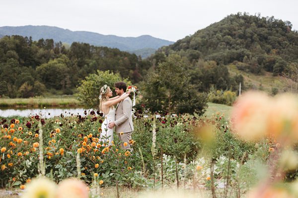 Lady Luck Gardens Leicaster wedding photographer Asheville