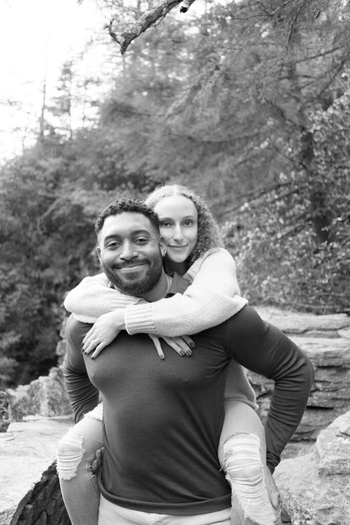 Boone Engagement Photographer x Boone Engagement Photographer x