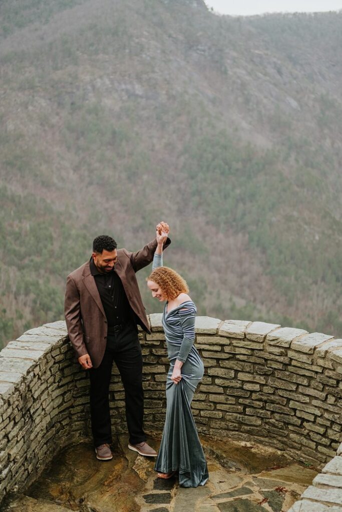 Boone Engagement Photographer x Boone Engagement Photographer x