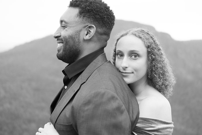 Boone Engagement Photographer x Boone Engagement Photographer x
