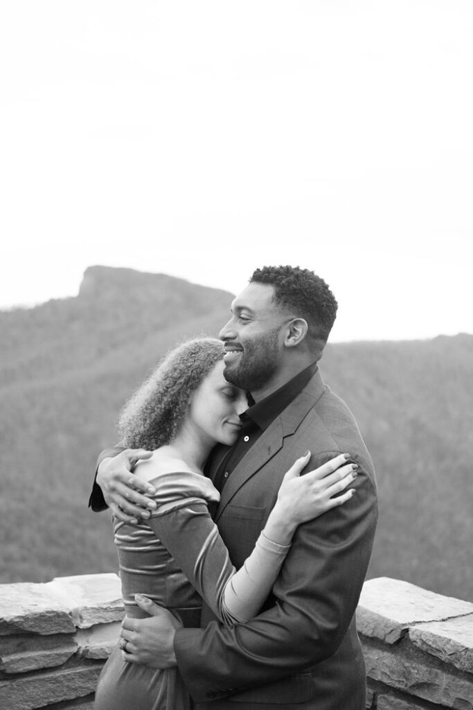 Boone Engagement Photographer x Boone Engagement Photographer x
