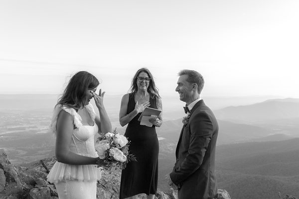 shenandoah elopement photographer virginia x