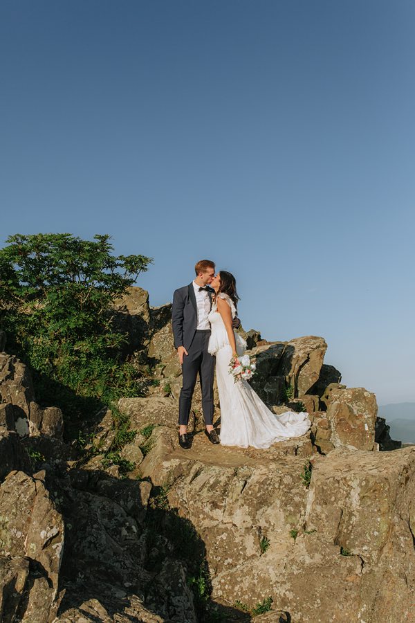 shenandoah elopement photographer virginia x