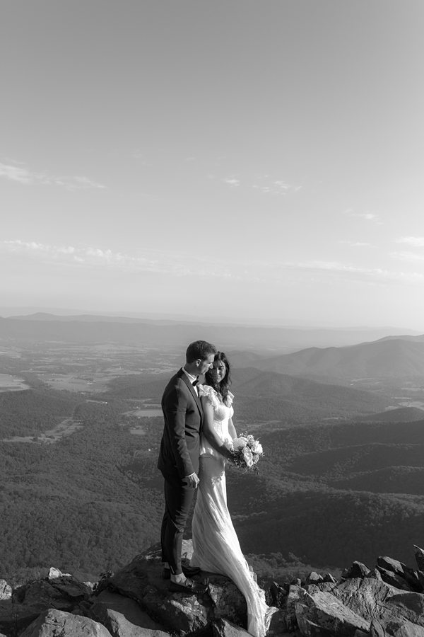 shenandoah elopement photographer virginia x