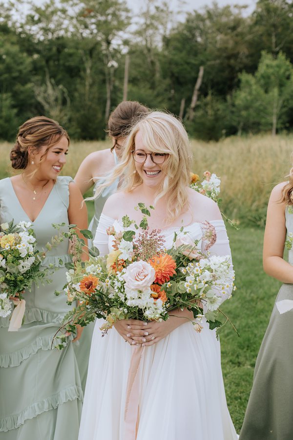 Boone Wedding Photographer Overlook Barn Banner Elk x