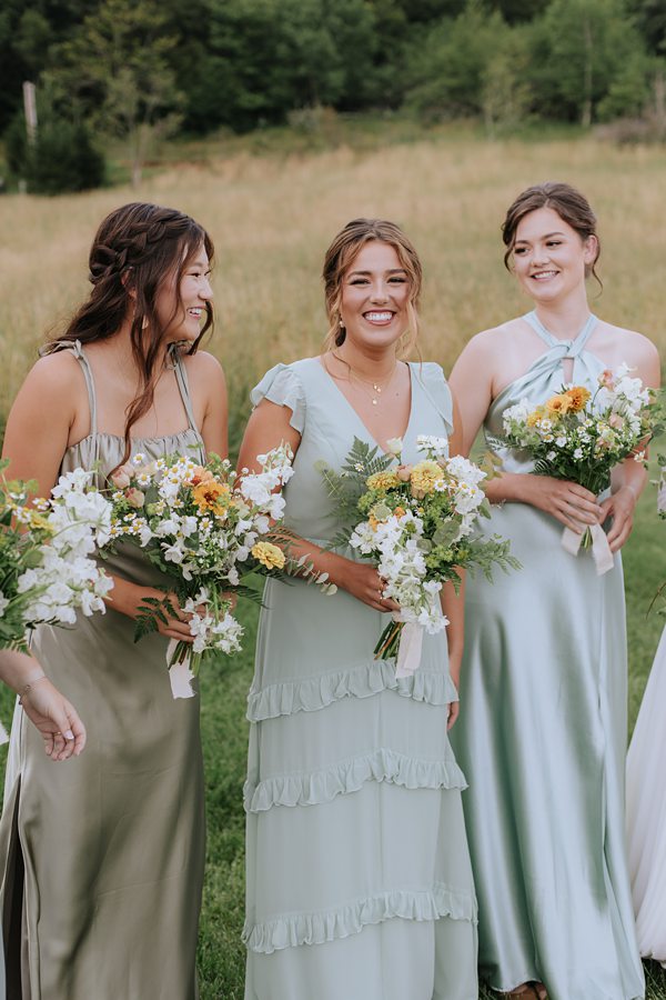 Boone Wedding Photographer Overlook Barn Banner Elk x