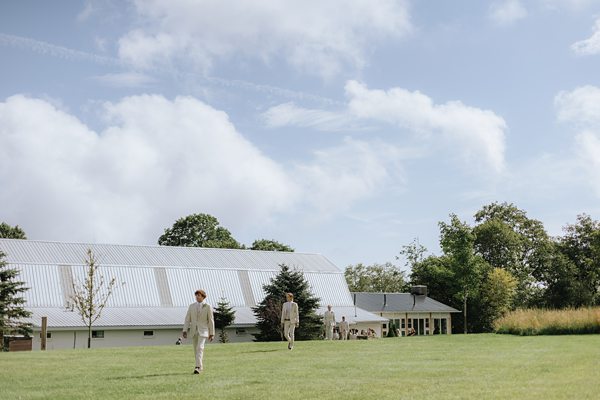 Boone Wedding Photographer Overlook Barn Banner Elk x