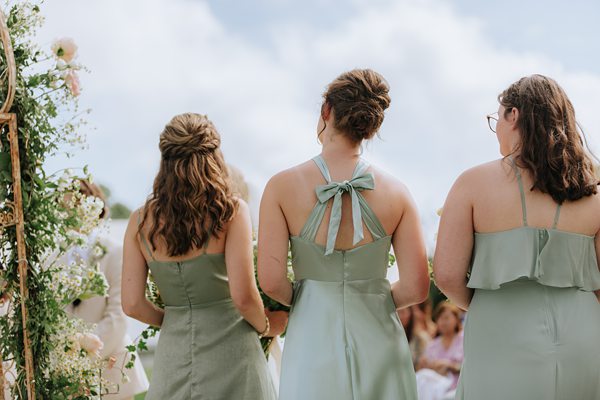 Boone Wedding Photographer Overlook Barn Banner Elk x