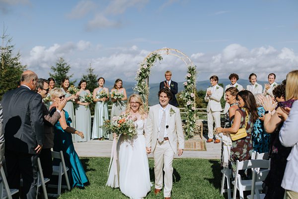 Boone Wedding Photographer Overlook Barn Banner Elk x